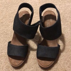toms sandals